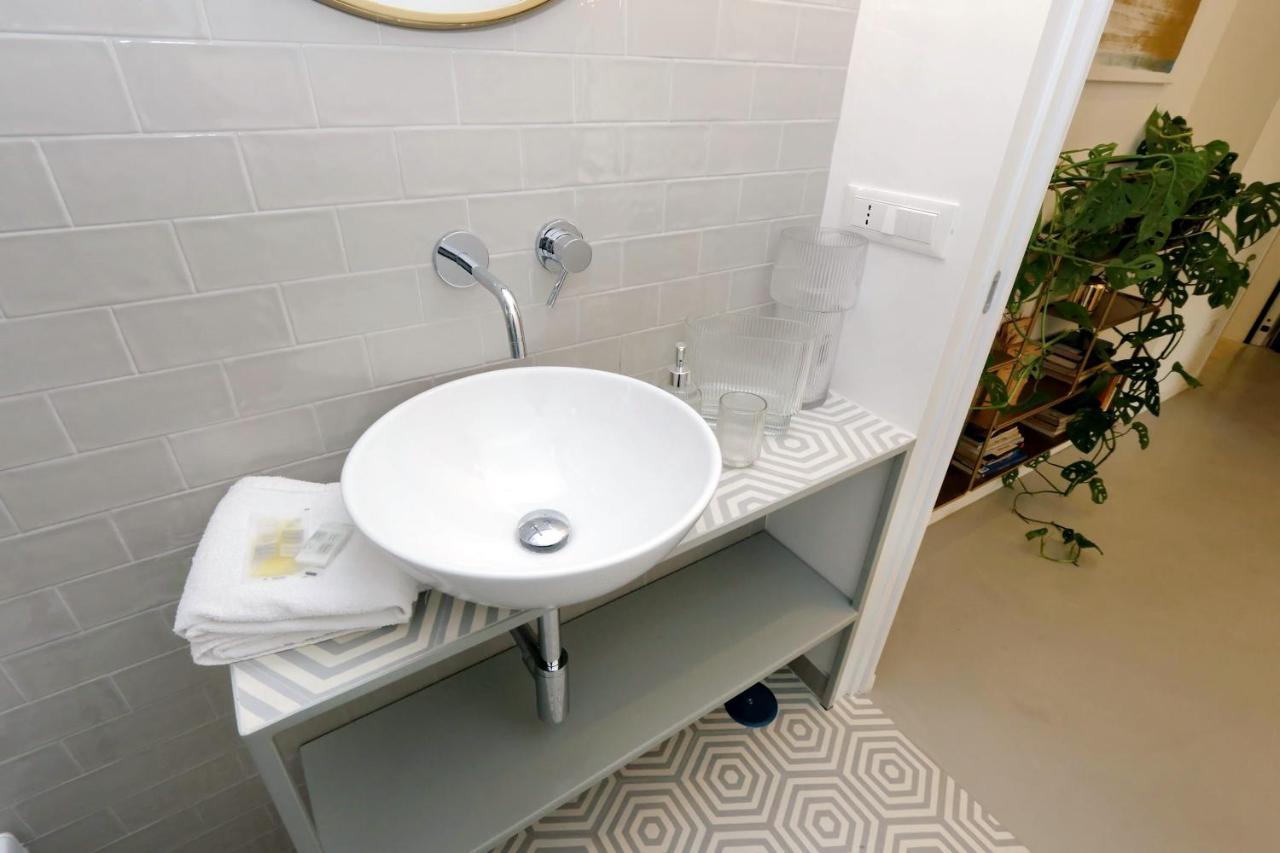 Apartmán Renovated And Cozy Flat Řím Exteriér fotografie